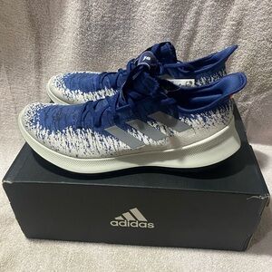 Adidas Sensebounce+ mens 9/womens 10 NIB